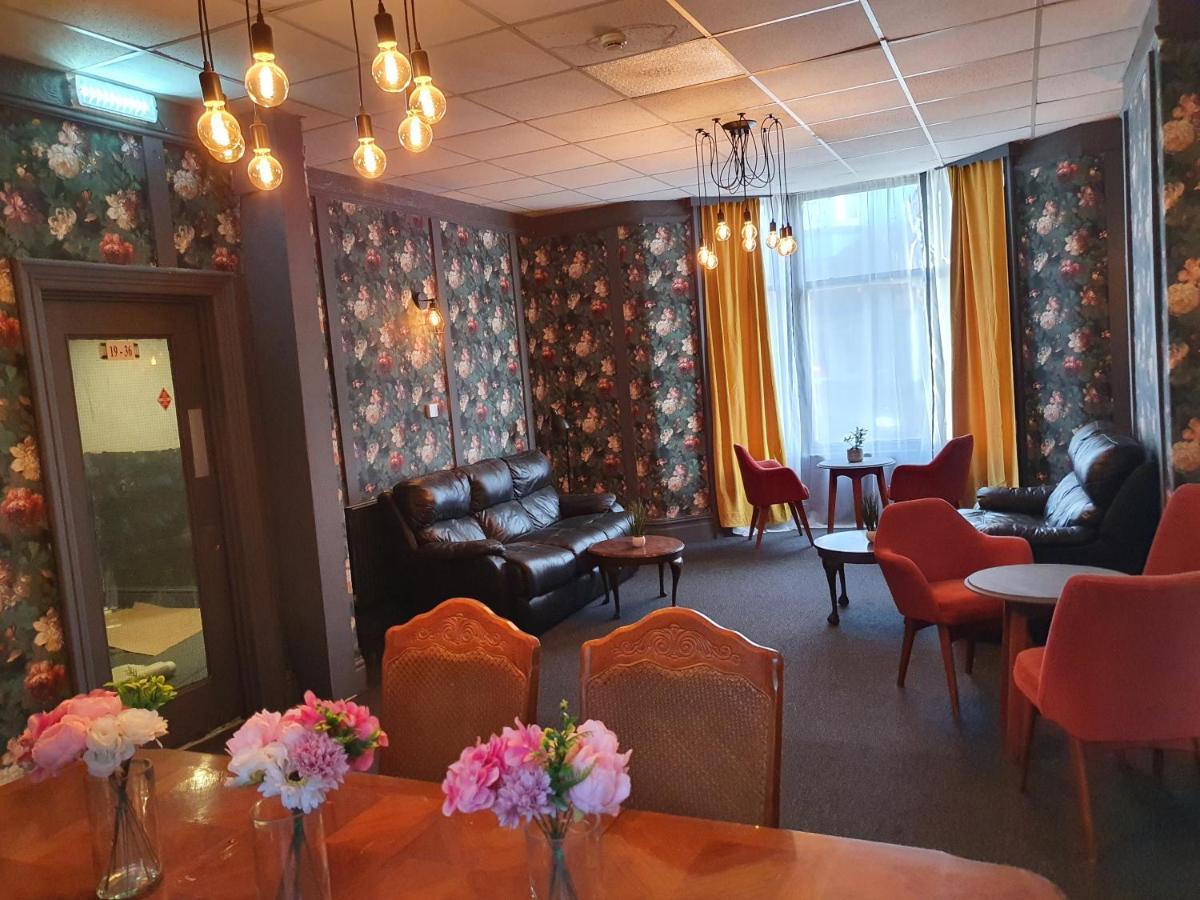 Balkan Hotel Блекпул Екстер'єр фото