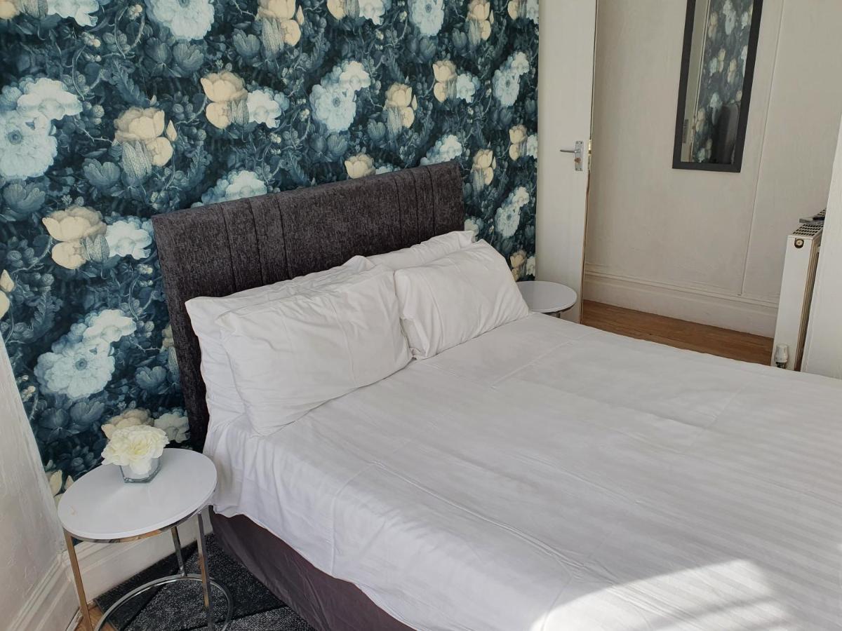 Balkan Hotel Блекпул Екстер'єр фото